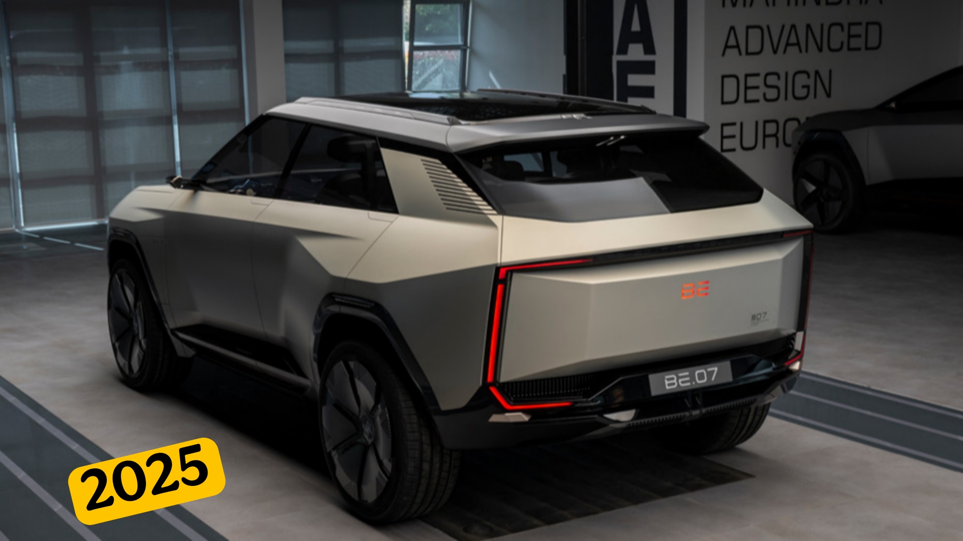 कम बजट में आई Mahindra की इलेक्ट्रिक कार, एक बार चार्ज में करेगी 683KM का सफर